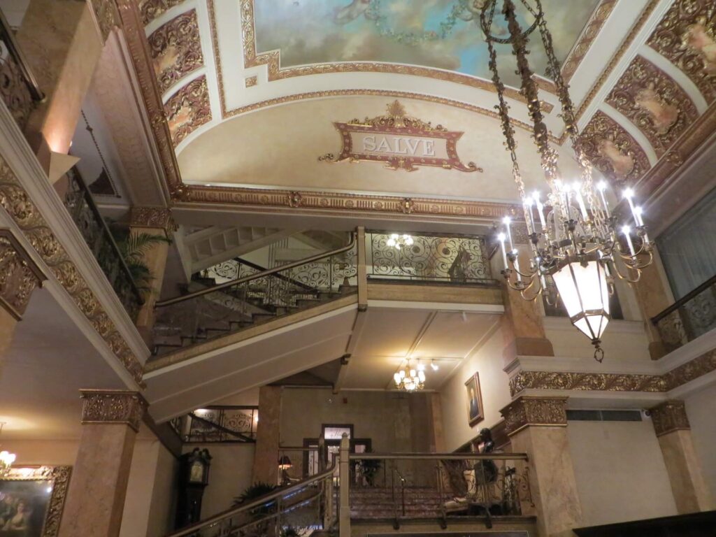 Milwaukee’s Most Haunted Hotel – The Pfister