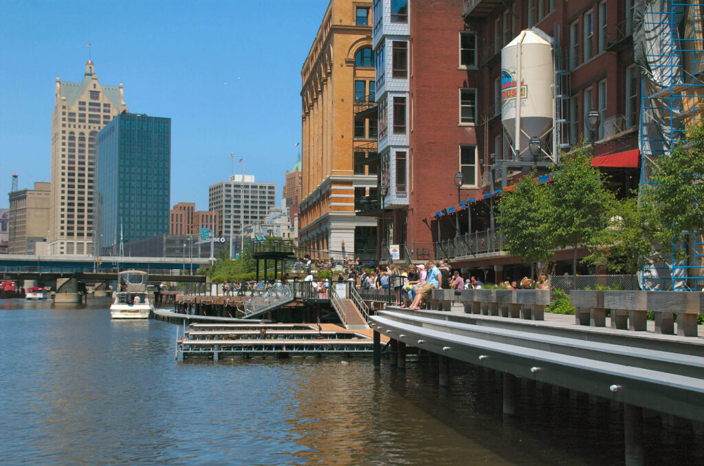 Milwaukee RiverWalk